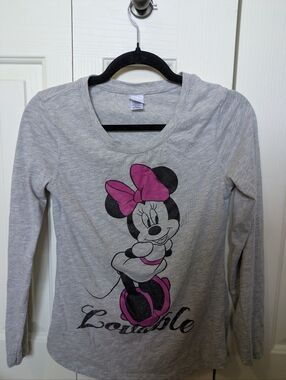 Disney Grey Long-Sleeve Minnie Mouse Top with Pink Bow